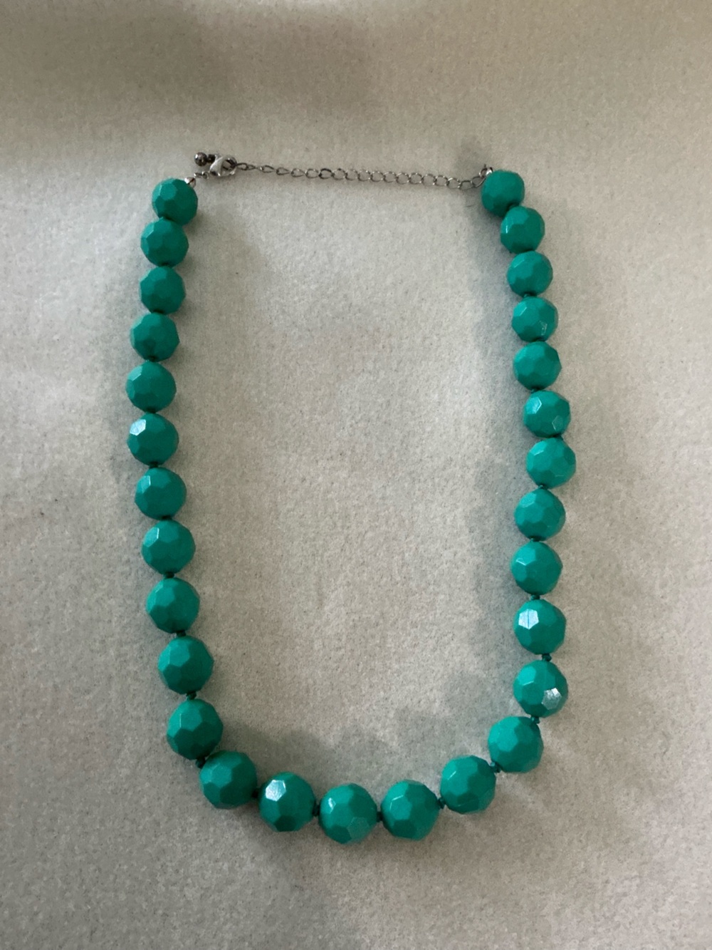 Emerald Green Faceted Bead Necklace - 21”